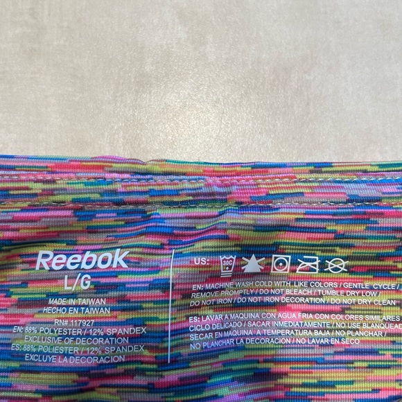 Women’s Reebok leggings - Picture 2 of 2